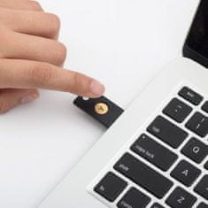 Yubico varnostni ključ YubiKey 5 NFC, gumb na dotik, črn
