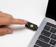 Yubico YubiKey 5C NFC varnostni ključ, USB-C, črn