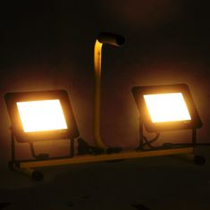 Greatstore LED reflektor z ročajem 2x50 W toplo bel