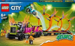 LEGO City 60357 Kamion z obroči za ogenj